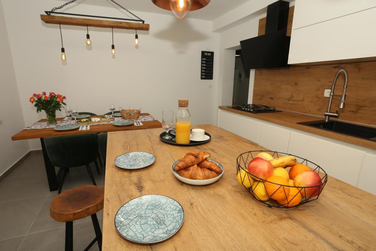 Apartman Luce Traù Esterno foto