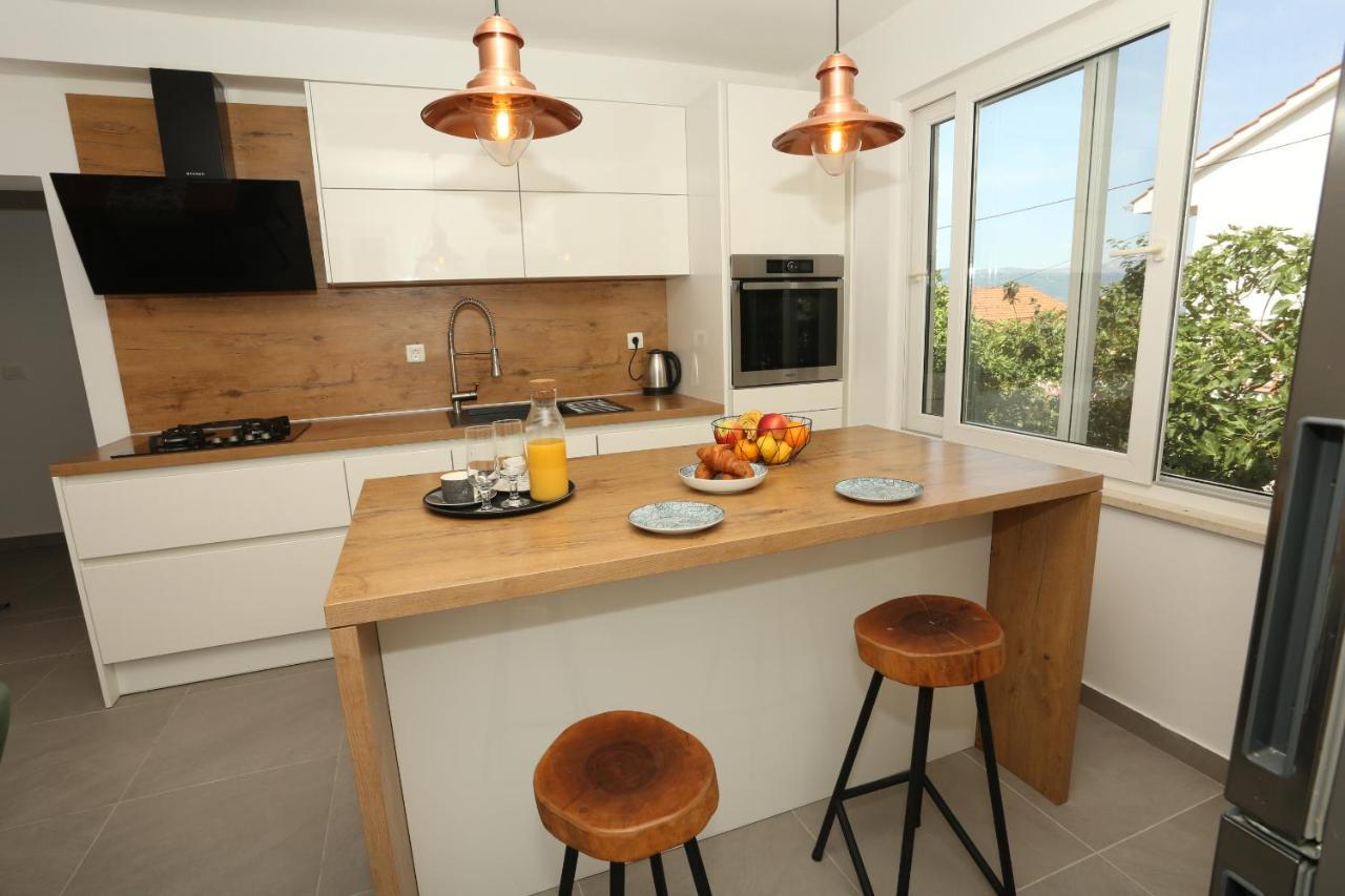Apartman Luce Traù Esterno foto